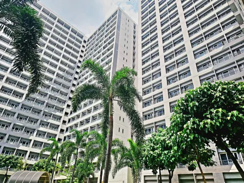 Charm's City Escape at Grace Residences