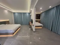 小金有餘有家民宿 - วิวภูเขา