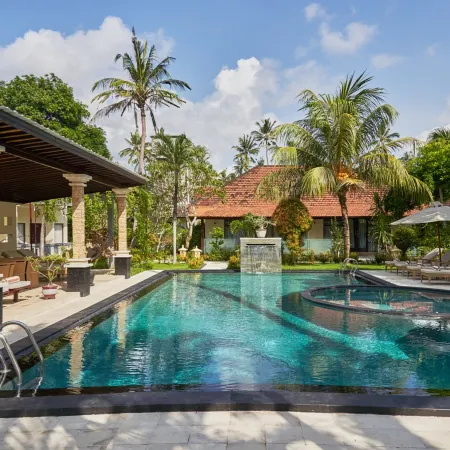 Rossa Garden Hotel Boutique Отели рядом с достопримечательностью «Пляж Вайт-Сэнд»