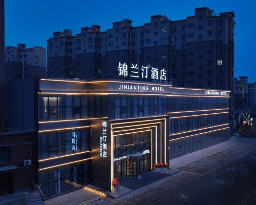 Jinlanting Hotel (Jinzhou Beizhen Riverside New City Branch) Hotel a Beizhen