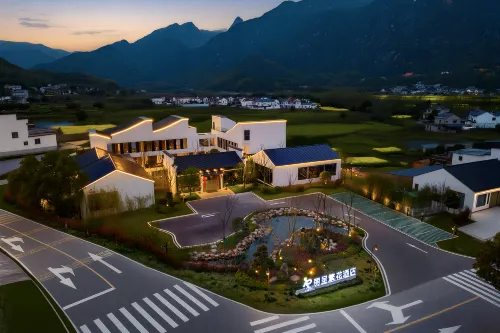 REZEN BLOSSOM HOTEL