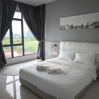 One Tebrau Studio Johor Bahru By Heyday Hotels near Stesen Keretapi Kempas Baru