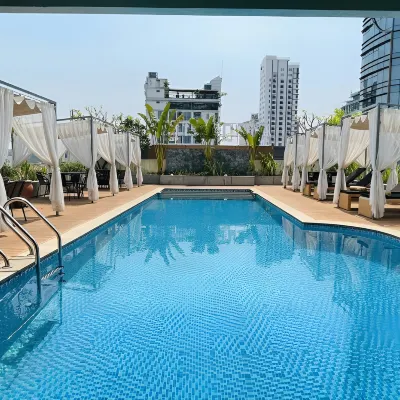 Monivong Clover Hotel Hotels near SETEC Institute