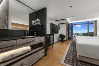 Yaluo Hotel (Yichang Three Gorges Tourist Center Wanda Branch) Hotel di 