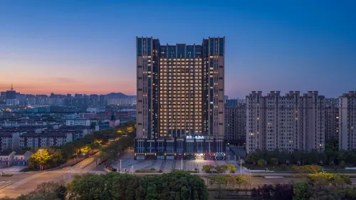 Qingmu Li Hotel (Jiangyin Wanda Plaza Wuxing Road) - parkir