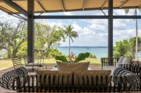 Red Cliffs, Mirissa by the Serendipity Collection
