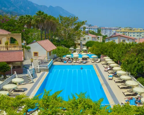 Riverside Garden Resort Hotels in Karavas