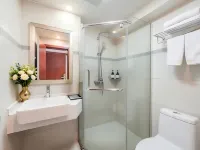 Jiujiang Hongyun Hotel (Shili Old Street Wanda Plaza)