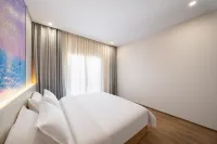 Yunxi Yueju Hotel (Shanghai International Tourism Resort Chongxi Road)