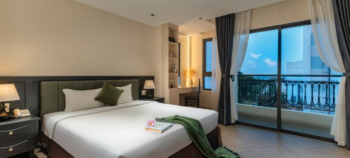 Jolia Nha Trang Hotel Отели в г. Нячанг