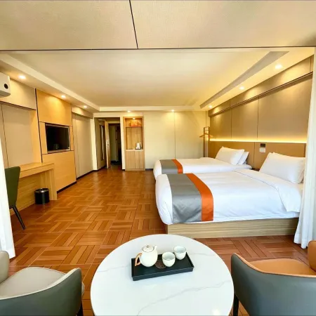 Tiantian Holiday Hotel Apartment (Central Street Sofia Church)