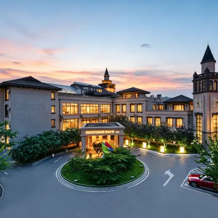 Jinzhou Deshibao Hotel