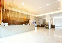 Changwu Lanting Hotel (Changwu County Passenger Service Center People's Square) - 2-Star