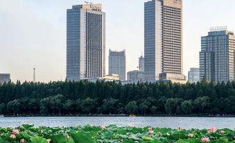 The Westin Nanjing Xuanwu Lake