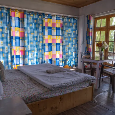 Tsetan Guest House