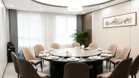 Guanhe International Hotel - parkir