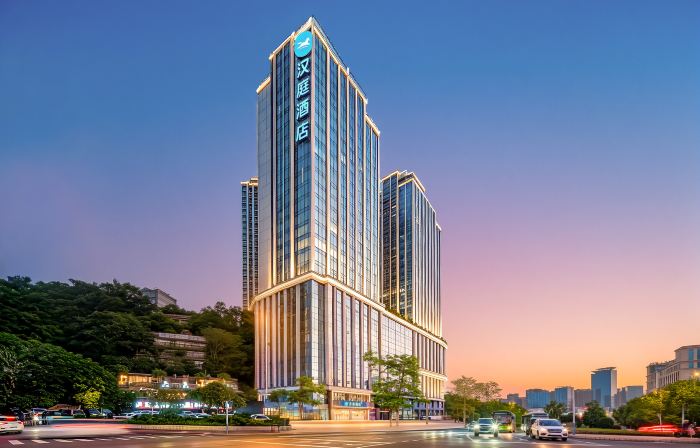 HanTing Hotel (Luzhou Vientiane City Southwest Medical University)