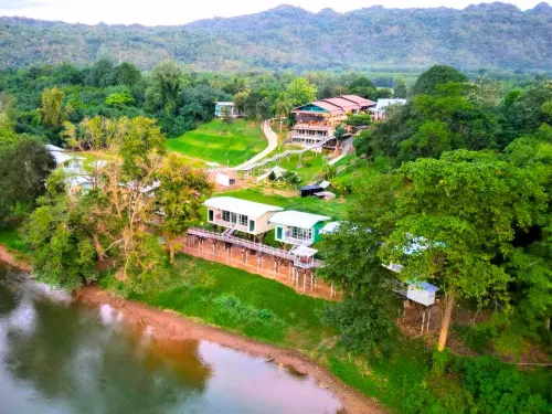 Yoko River Kwai Resort - bar