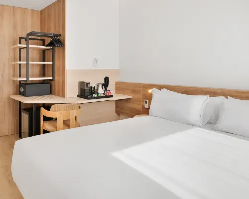B&B HOTEL San Fermín Hotels near Usera Metro Station