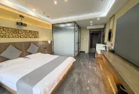 Nineteen home stay - balcony