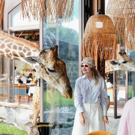 Huzhou Giraffe Manor Hotel