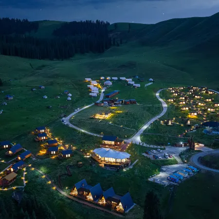 Joan Kushtai Joong Valley Bay Wild Luxury Camp