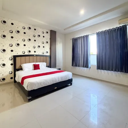 RedDoorz @ Harvest Hotel Lippo Mall Kupang