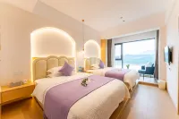 Zhihan River-view & Dam-view Homestay (Yichang Three Gorges Dam) - Mountain view