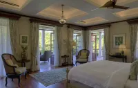 La Cigale Estate - Boutique Hotel & Spa - Bathtub