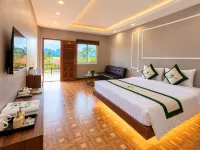 Sansan Resort and Spa Vang Vieng - Pools