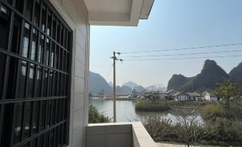 Huayuan Homestay