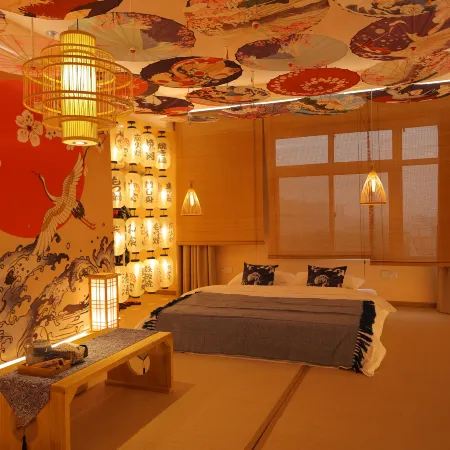 Shili Spring Wind Intelligent Cinema Homestay (Guangyi Everbright City Branch)