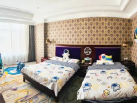GOLD LAVEROCK  HOTEL Hotels in Zhalantun
