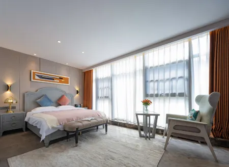 Zhangjiajie Fanbowan Hotel (Tianmen Mountain National Forest Park Dayong Ancient City Branch) Отели рядом со станцией Zhangjiajie West Station