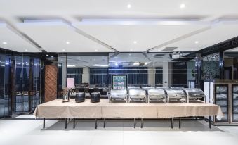 Fuyuan Business Hotel