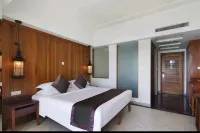 Sanya Bay Asgard Seaview Hotel - balcony