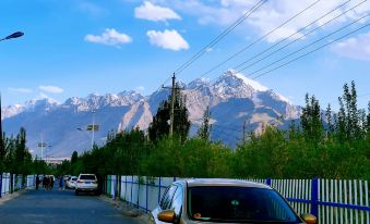 Tashkurgan Moshang Kunlun Homestay