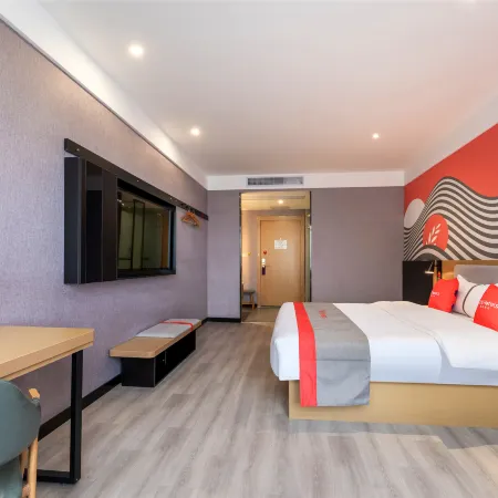 Junyi Chain Hotel (Suiping Xiangyang Avenue People's Hospital)