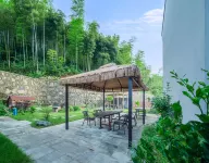 頤廬·臨溪祕境·山野避暑·度假別院 湯坑附近的飯店