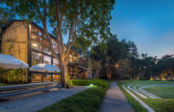 高邁蘭納度假村