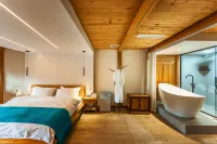 Yaan Lushan · Nanqi Meisu (Jinsinan Fulun Art Museum Store, Yingbin Avenue) Hotels in Lushan