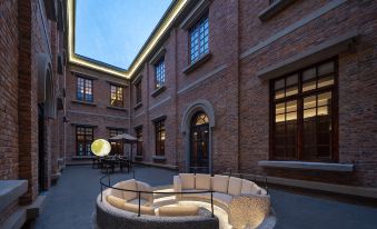 Changde ligao 1919 Lakeside Hotel (Daxiaohe Street)