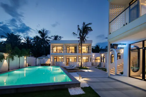 Wanning Moye Homestay (Riyuewan Surfing Store)