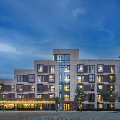 Orange Hotel (Zhongguancun Environmental Protection Park, Beiqing Road, Beijing) Hotels near Dajue Temple