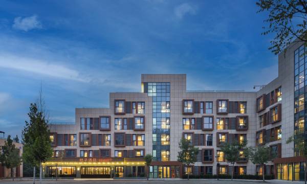 Orange Hotel (Zhongguancun Environmental Protection Park, Beiqing Road, Beijing)