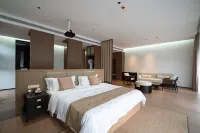 Jianmenguan Xiongguan Yougu Resort Hotel Hotels in Jiange