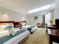 Orient Hotel Xi'an (Shaanxi History Museum Xiaozhai Subway Station) Hotels near Yanta