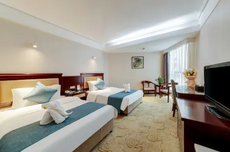 Xi'an Oriental Hotel (Xiaozhai Big Wild Goose Pagoda)