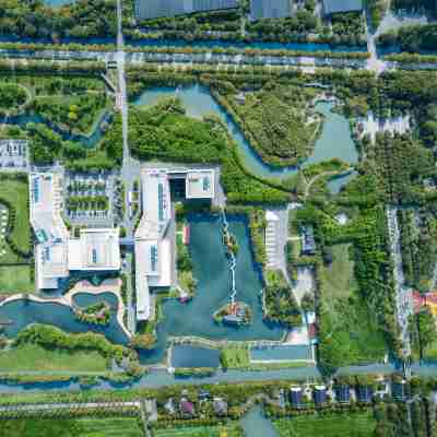 Sun Holiday Hotel Exterior