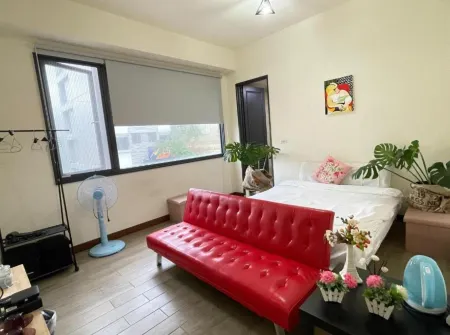 Second street Nest Hostel